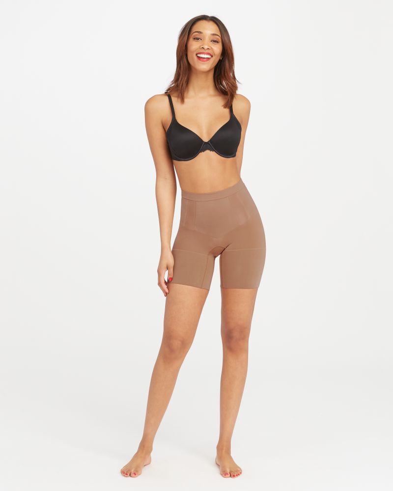 Shapermint vs Spanx: What’s the Best Shapewear Brand?