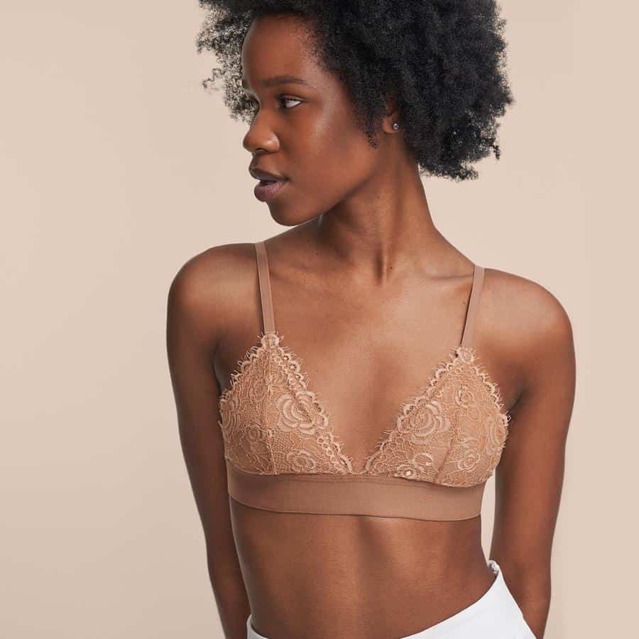 Wearpepper Reviews: Best Bras for Small Busts?